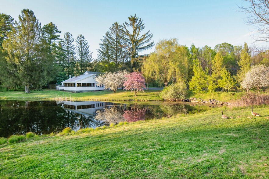 More Photos Of 3230 Route 9N -1, Greenfield Center Bar For Sale