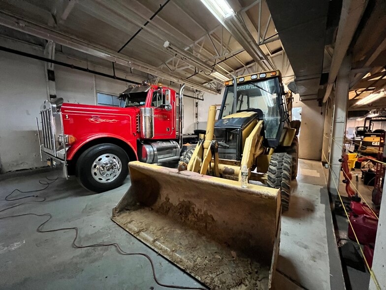 More Photos Of 331 Waverly Ave, Mamaroneck Manufacturing For Sale