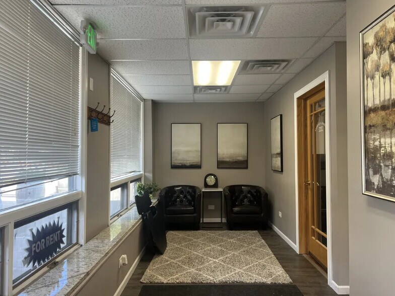More Photos Of 19-25 Spring St, Cary Apartments For Lease