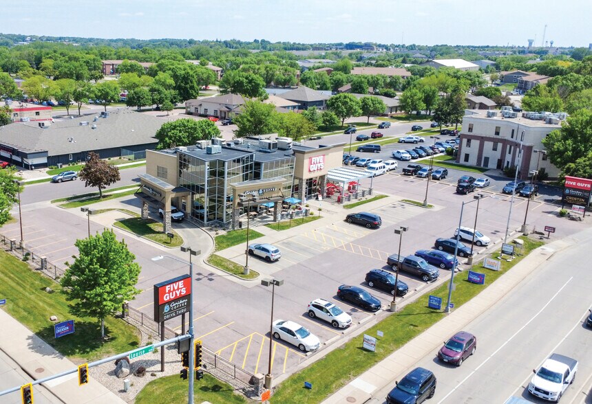 More Photos Of 4200 S Louise Ave, Sioux Falls Office For Lease