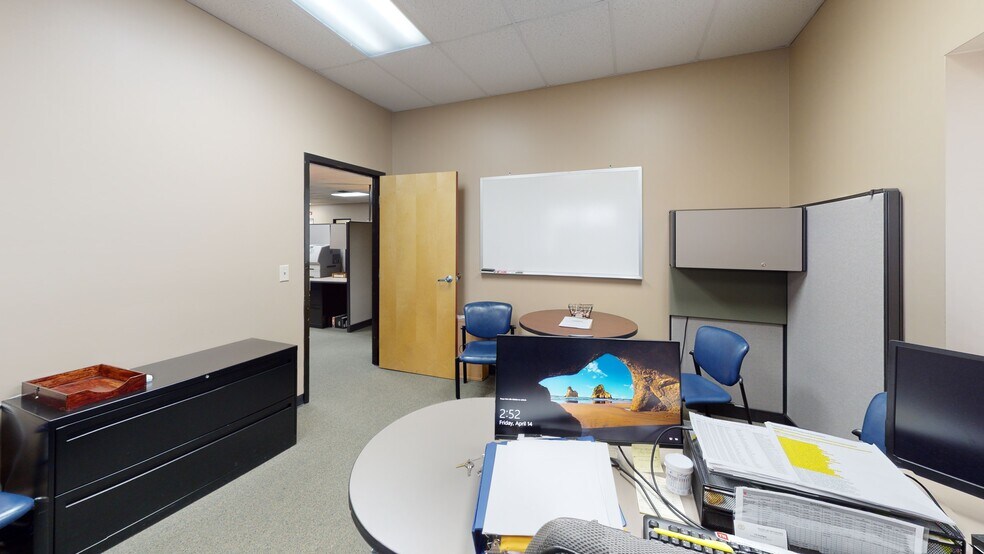 More Photos Of 950 Starvue Dr NW, Cleveland Office For Sale