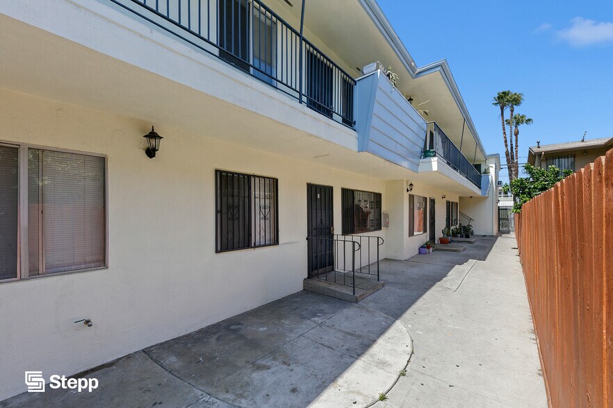More Photos Of 1123 Cedar Ave, Long Beach Apartments For Sale