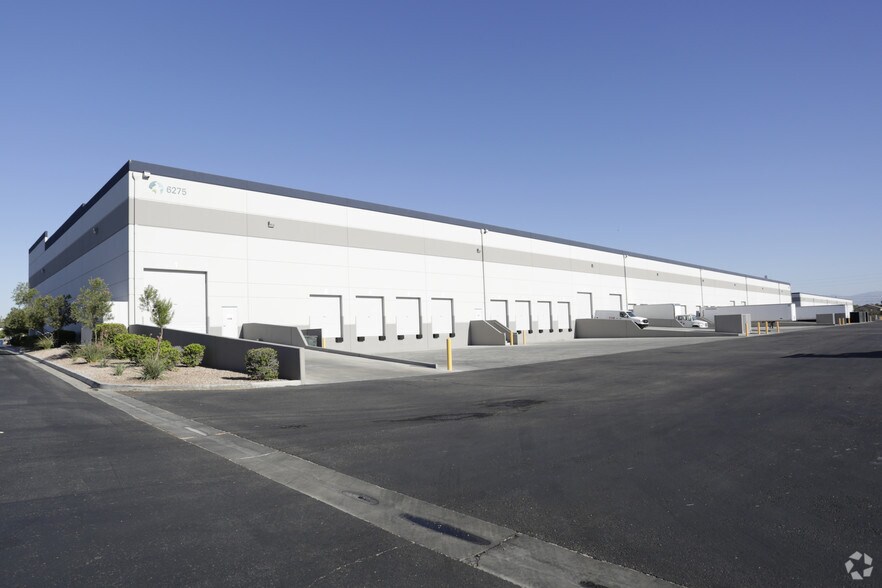More Photos Of 6275 S Sandhill Rd, Las Vegas Warehouse For Lease