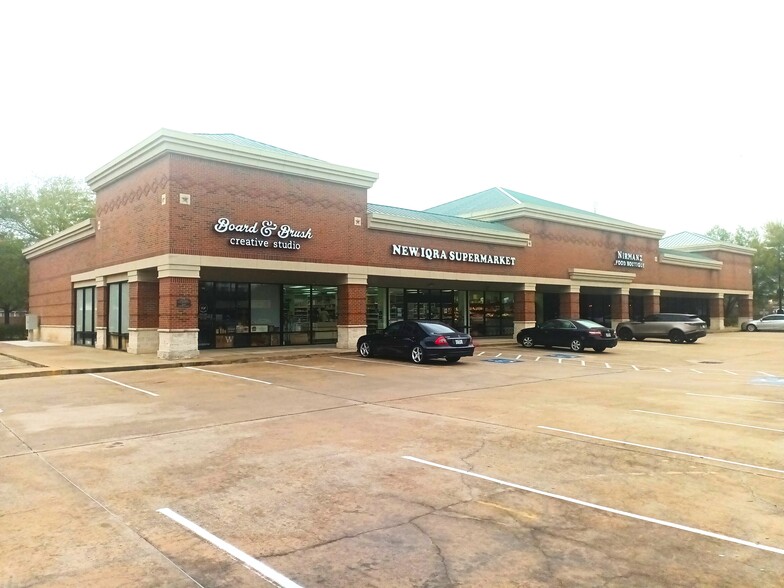 Primary Photo Of 16338 Kensington Blvd, Sugar Land Unknown For Lease