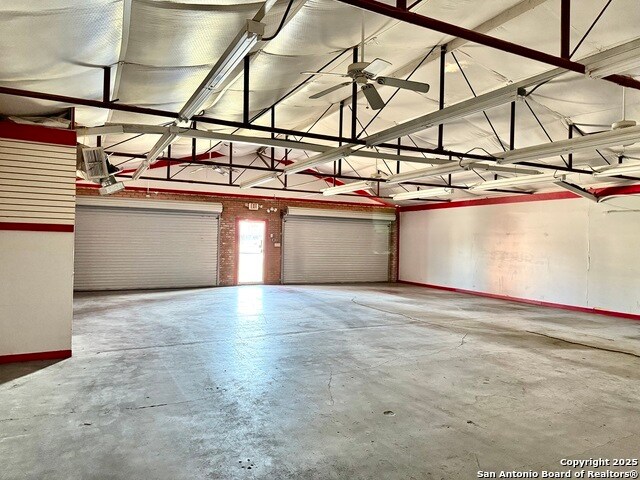 More Photos Of 1500 W Corpus Christi St, Beeville Freestanding For Sale