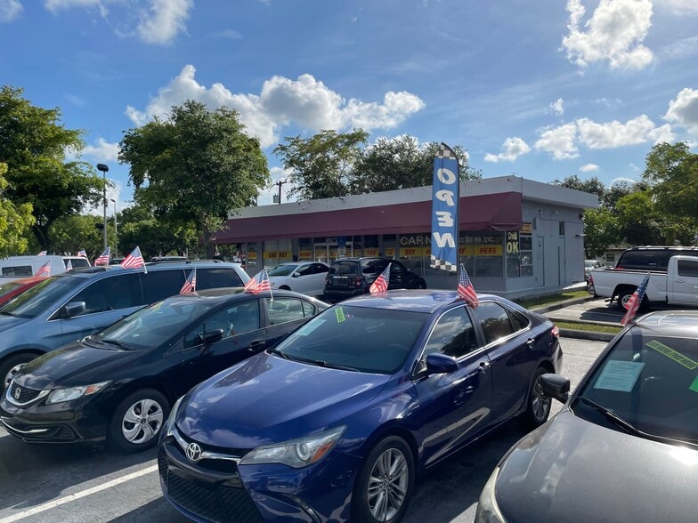 Primary Photo Of 500 N State Road 7, Plantation Auto Repair For Sale