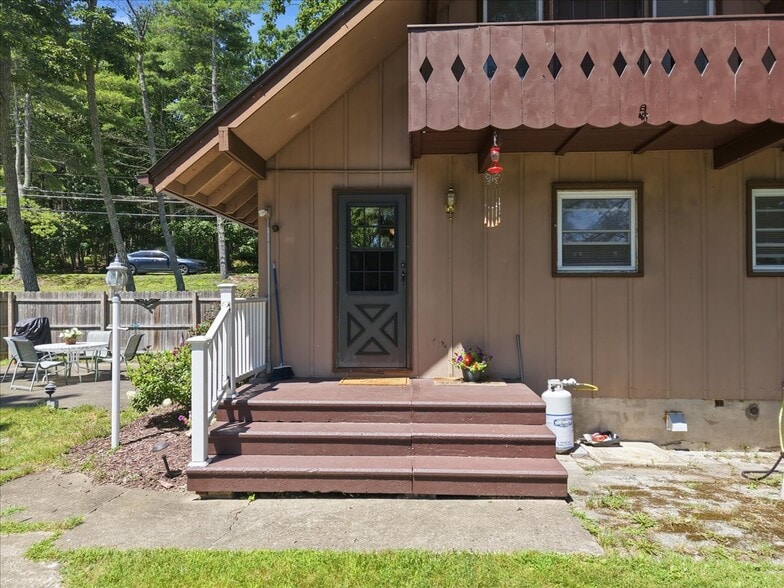 More Photos Of 111 Mountain Springs Rd, Milford Land For Sale