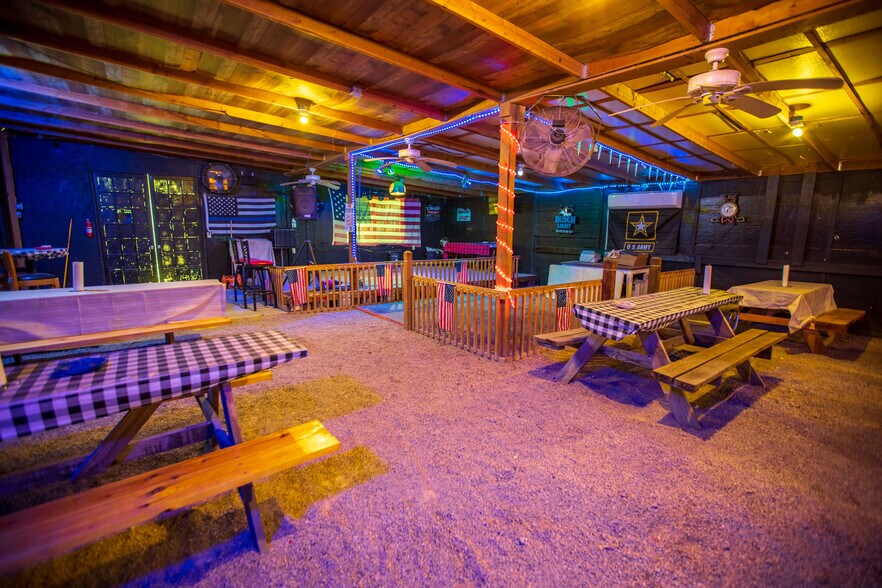 More Photos Of 52 Main St, Barwick Light Manufacturing For Sale