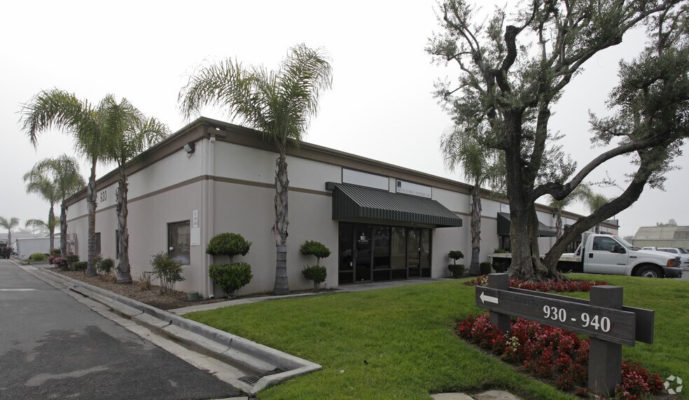 More Photos Of 930 S Placentia Ave, Placentia Warehouse For Lease