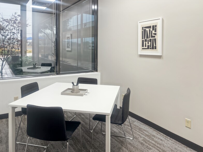 More Photos Of 505 E Huntland Dr, Austin Coworking Space