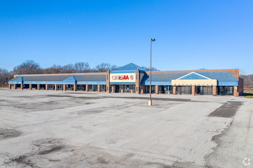 More Photos Of 13520 40 Hwy, Independence Storefront For Sale