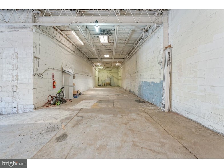 More Photos Of 240-242 N Broadway, Gloucester City Warehouse For Sale