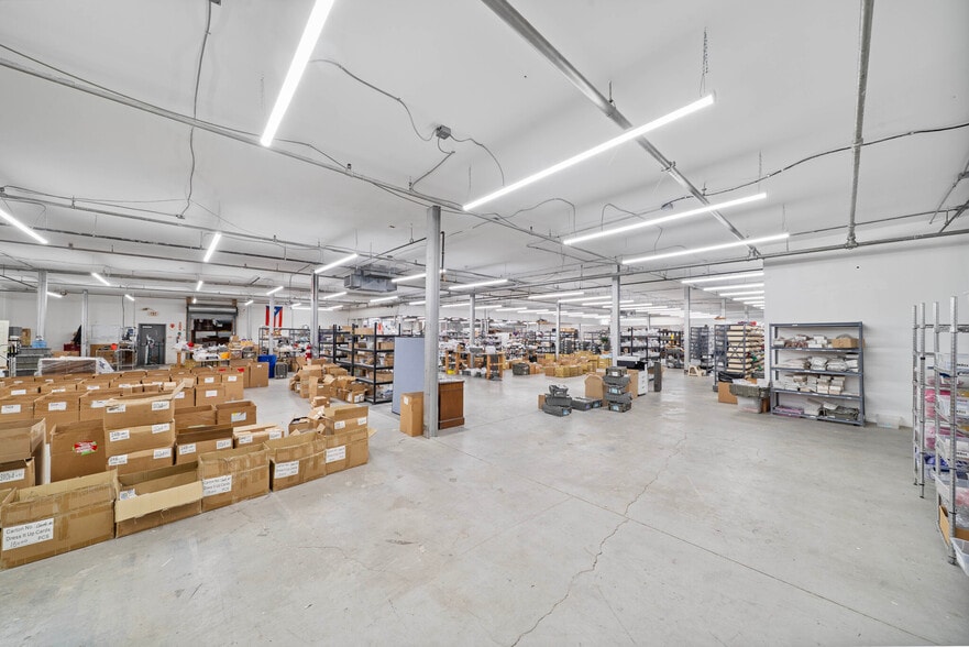 More Photos Of 950 Jennings St, Bethlehem Manufacturing For Sale