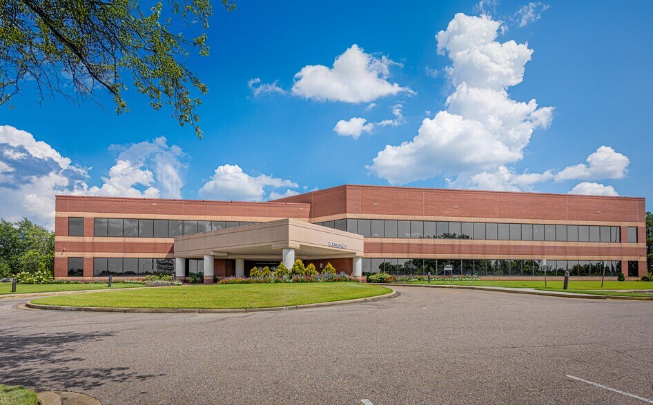 Primary Photo Of 401 Southcrest Cir, Southaven Medical For Lease