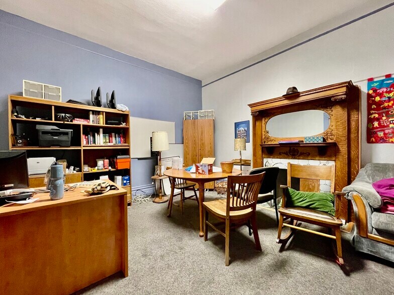 More Photos Of 1544 Pearl St, Denver Office Residential For Sale