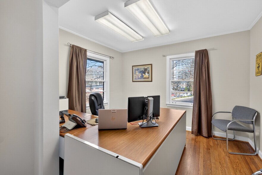 More Photos Of 1393 Church St, Decatur Office Residential For Sale