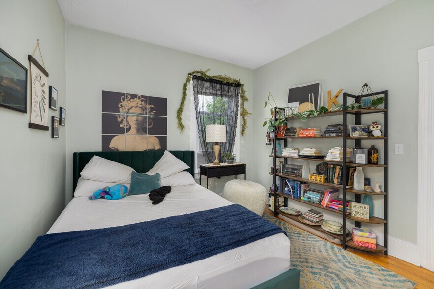 More Photos Of 54 Barton St, Providence Apartments For Sale
