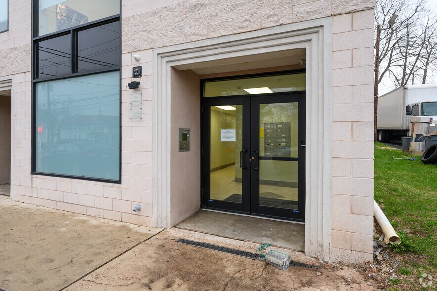 More Photos Of 145 Main Ave, Passaic Office For Sale