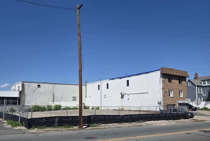 Primary Photo Of , Belleville Industrial For Sale