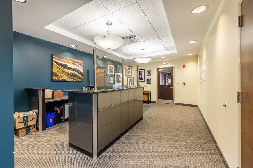 More Photos Of 1170 Pittsford-Victor Rd, Pittsford Office For Sale