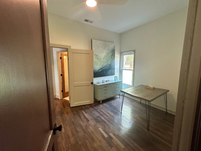 More Photos Of 6700 Shady grove Rd, Cumming Office Residential For Sale