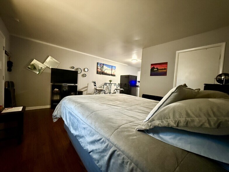 More Photos Of 925 Boscobel St, Nashville Apartments For Sale