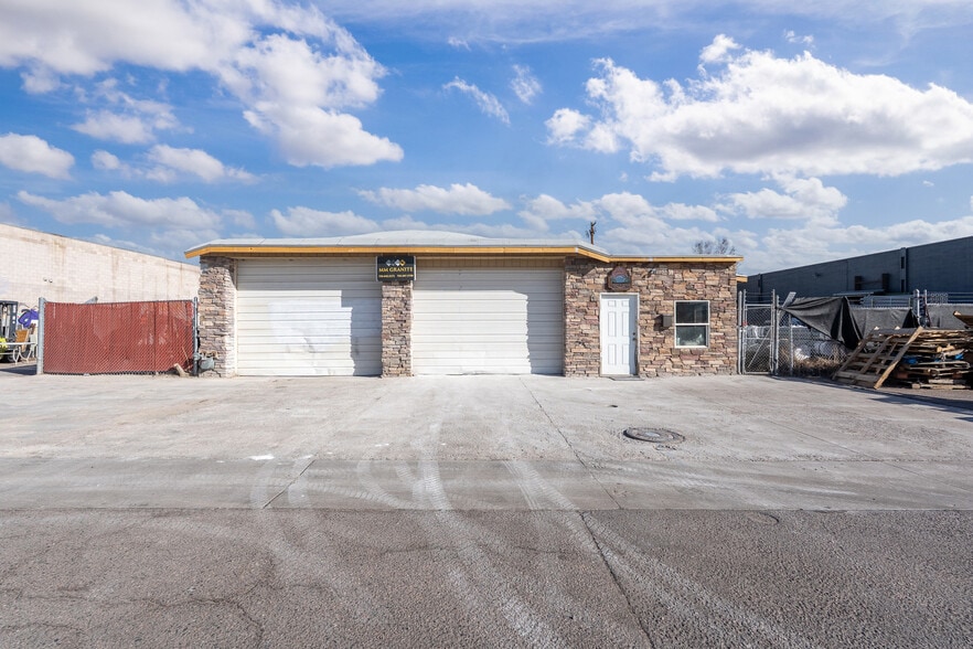 More Photos Of 1031 W 46th Ave, Denver Warehouse For Sale
