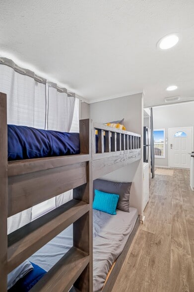 More Photos Of 702 8th St, Port Lavaca Manufactured Housing Mobile Home Park For Sale