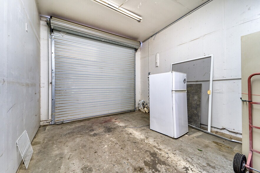 More Photos Of 124 6th St, Marysville Freestanding For Sale