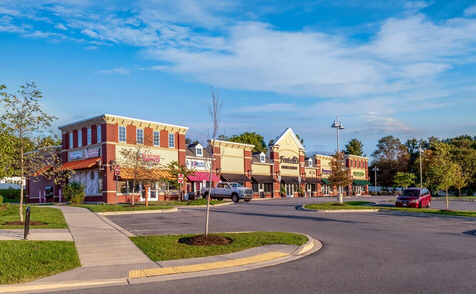 More Photos Of , Middletown General Retail For Sale