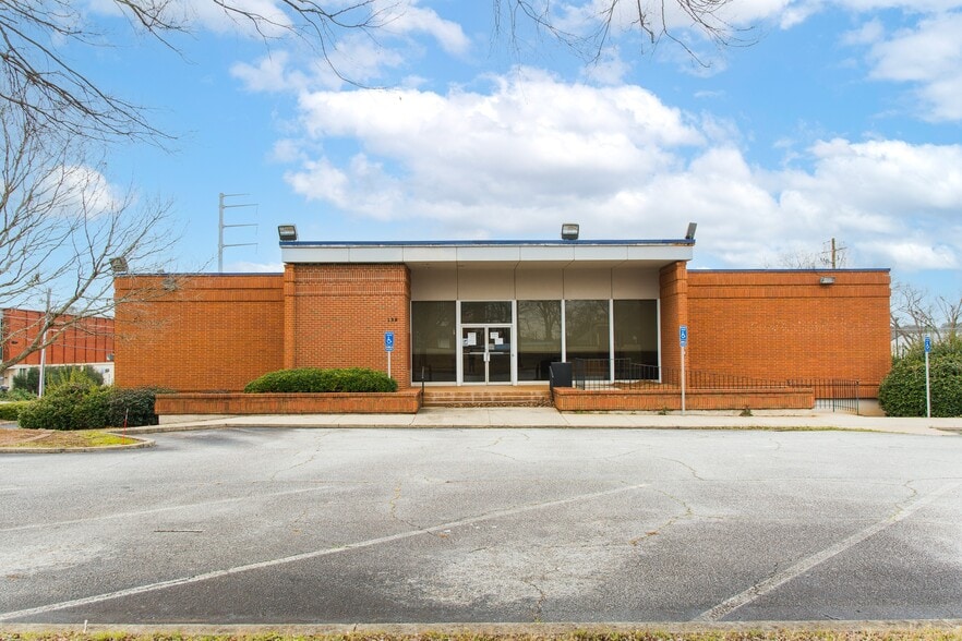 Primary Photo Of 139 N Main St, Jonesboro Bank For Sale