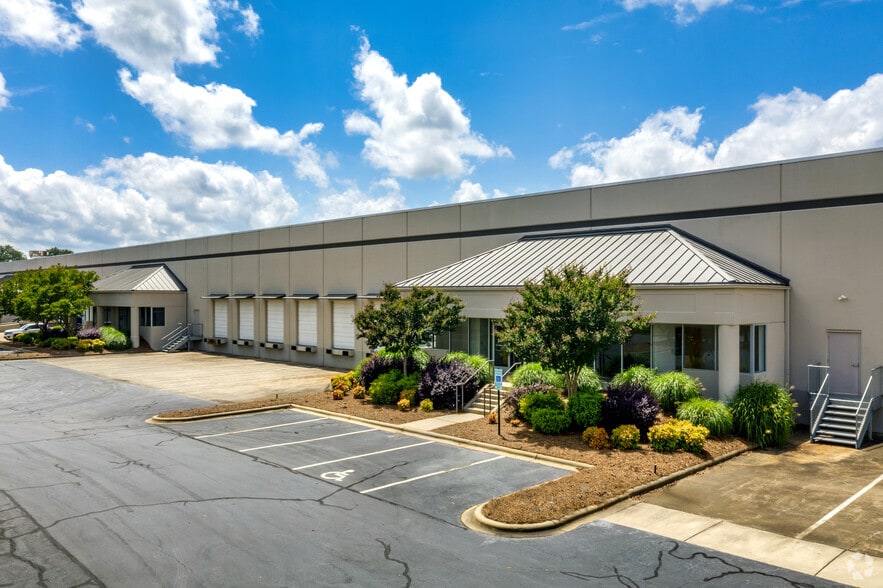 More Photos Of 3600 Westinghouse Blvd, Charlotte Warehouse For Lease