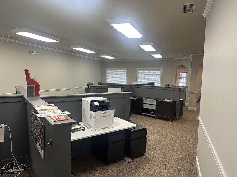 More Photos Of 5655 Lake Acworth Dr NW, Acworth Loft Creative Space For Lease