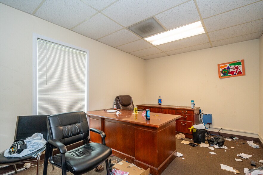More Photos Of 3380 Successful Way, Dayton Office For Sale