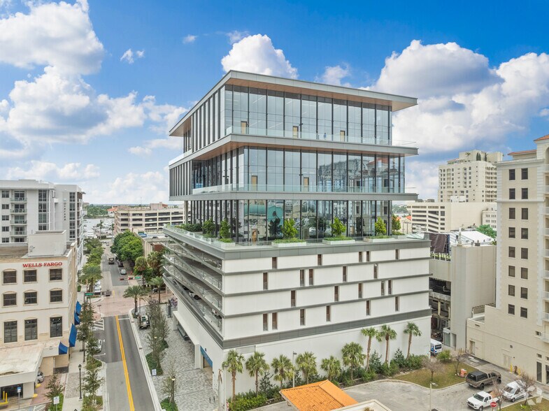 More Photos Of 300 Banyan Blvd, West Palm Beach Unknown For Sale