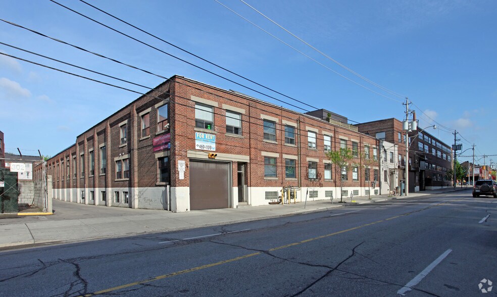 More Photos Of 1159-1173 Dundas St E, Toronto Office For Sale
