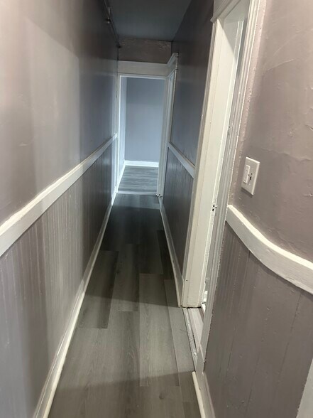 More Photos Of 28 Hill St, Waterbury Apartments For Sale