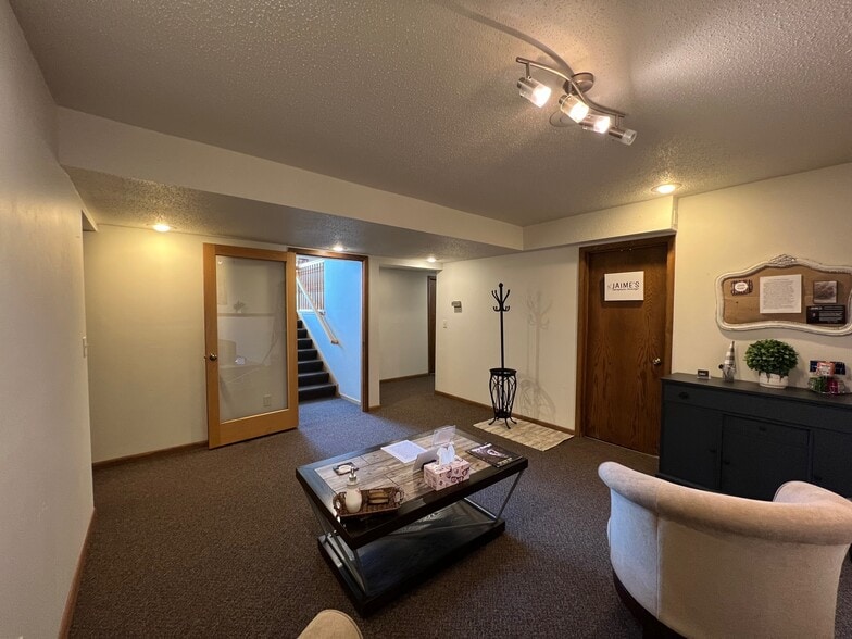 More Photos Of 4 13th Ave N, Waite Park Medical For Sale