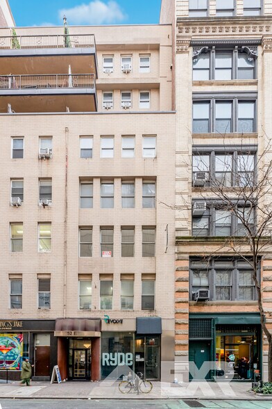 More Photos Of 52 E 13th St, New York Apartments For Lease