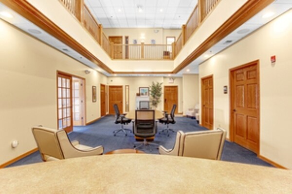 More Photos Of 19027 S Jodi Rd, Mokena Warehouse For Lease