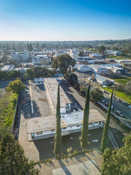 More Photos Of 2255 Bird St, Oroville Apartments For Sale