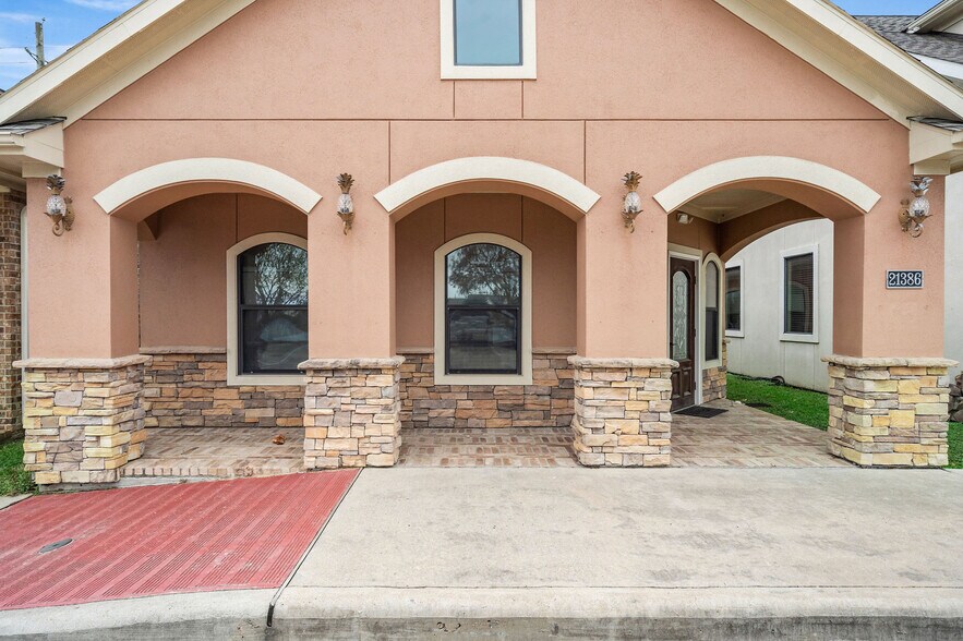 More Photos Of 21386 Provincial Blvd, Katy Medical For Sale