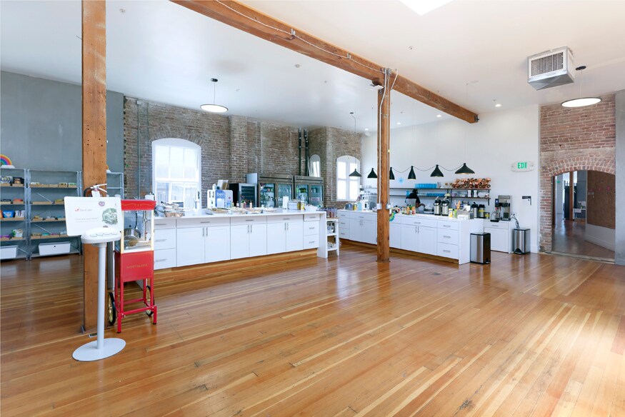 More Photos Of 2101-2129 Mission St, San Francisco Office For Lease