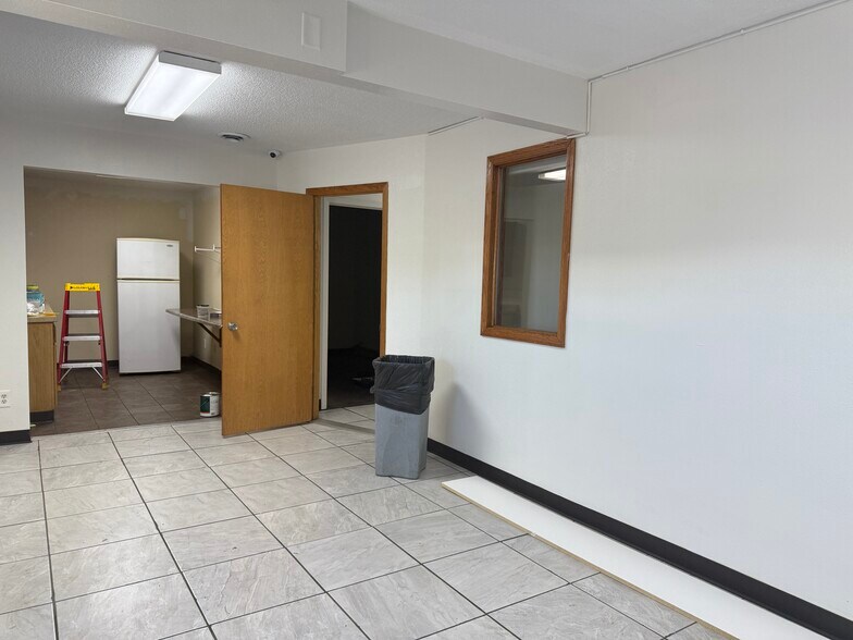 More Photos Of 39404 Grand Ave, North Branch Warehouse For Sale