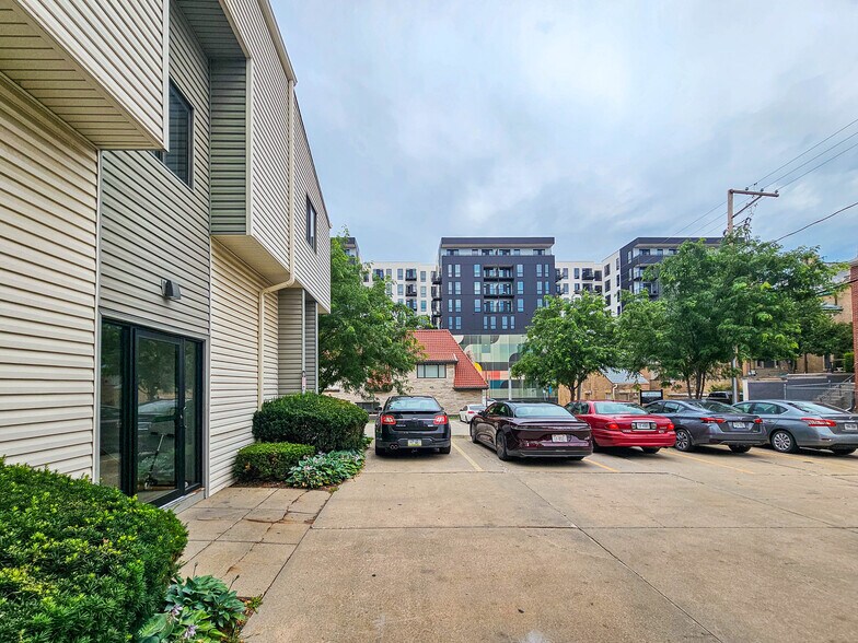 More Photos Of 415 S 38th St, Omaha Apartments For Sale