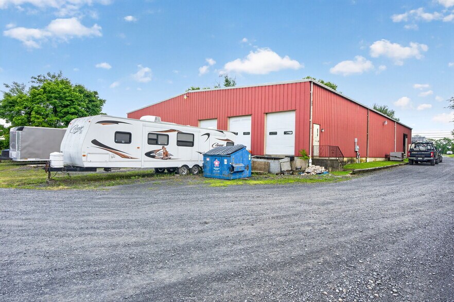 More Photos Of 165 S Main St, Dublin Warehouse For Sale