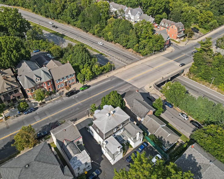 More Photos Of 207 W Broad St, Bethlehem Office For Sale