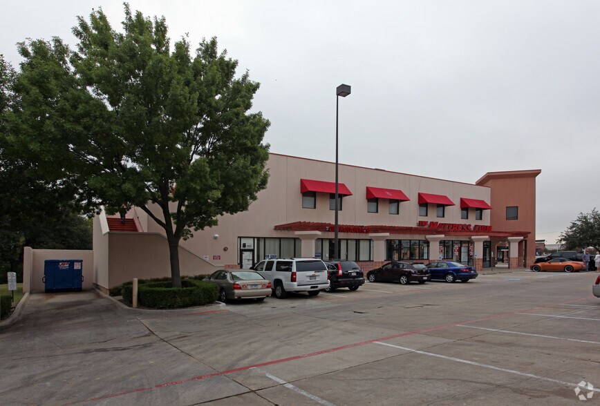 More Photos Of 609 W 15th St, Plano Storefront Retail Office For Lease