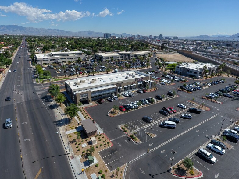 More Photos Of 2400 S Rancho Dr, Las Vegas Freestanding For Lease