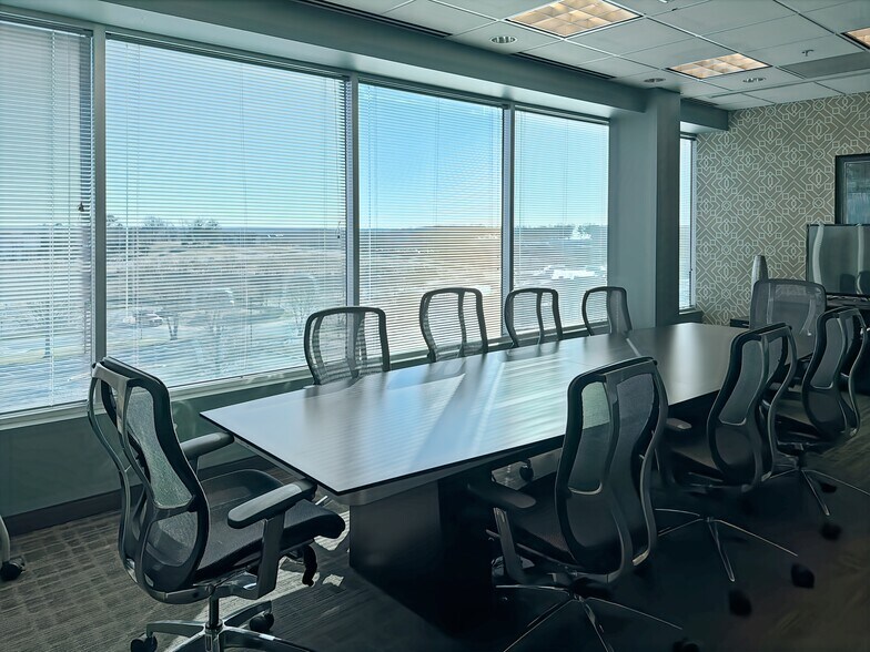 More Photos Of 16701 Melford Blvd, Bowie Coworking Space